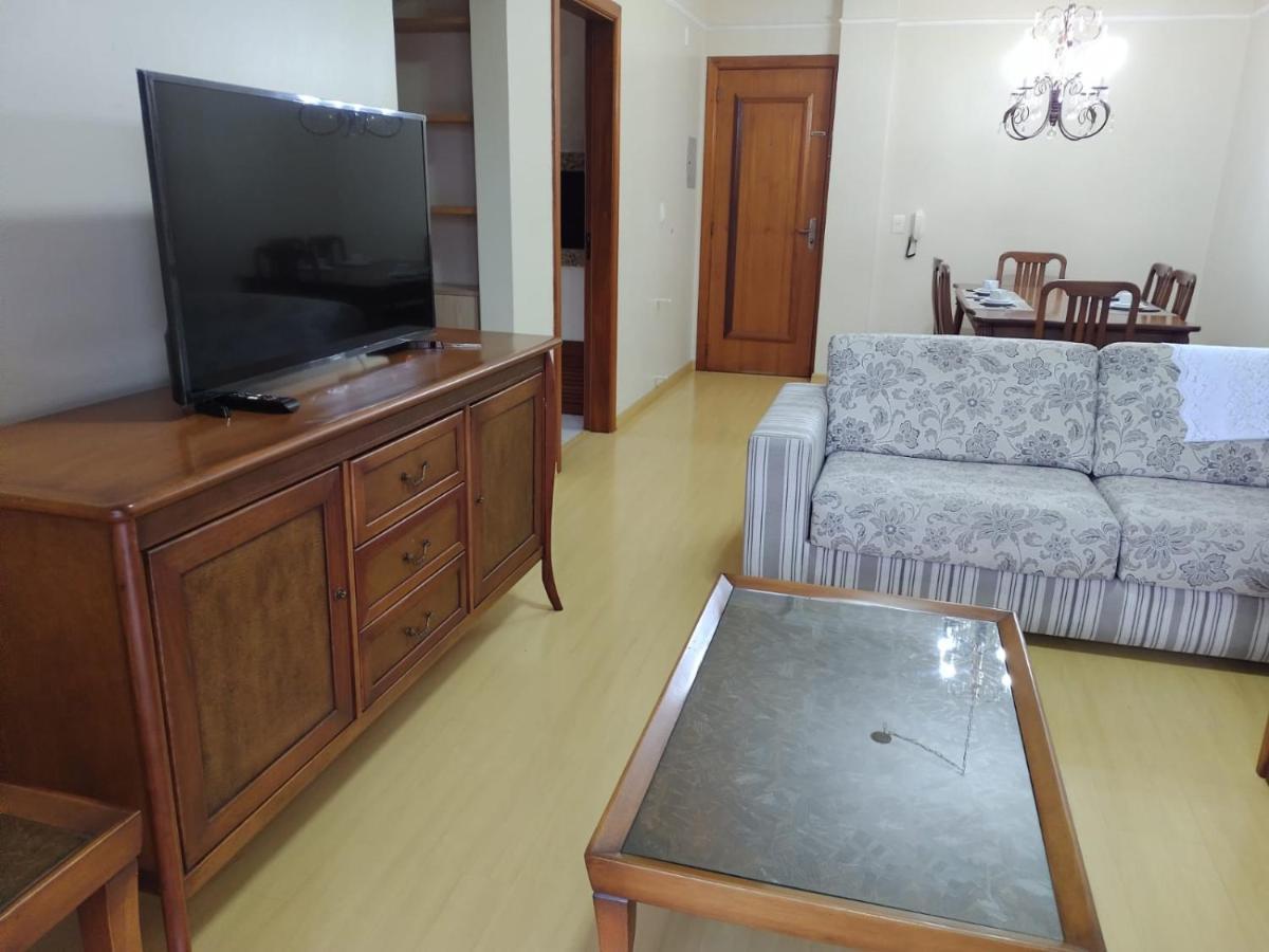 Apartamento Ensolarado No Centro De Gramado Appartement Buitenkant foto